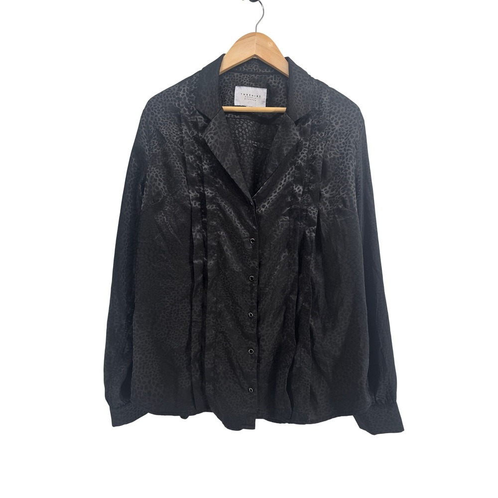The Shirt Rochelle Behrens Blouse Womens XL Leopard Satin Black Button Down EUC